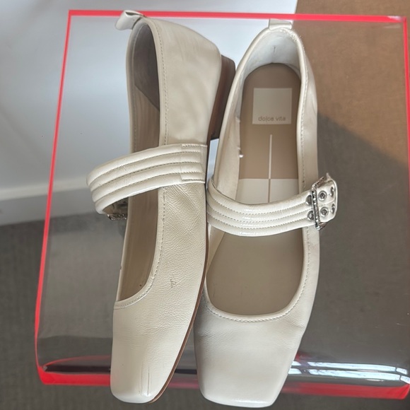 Dolce Vita Cream Square Toe Flats with Straps - Picture 4 of 5